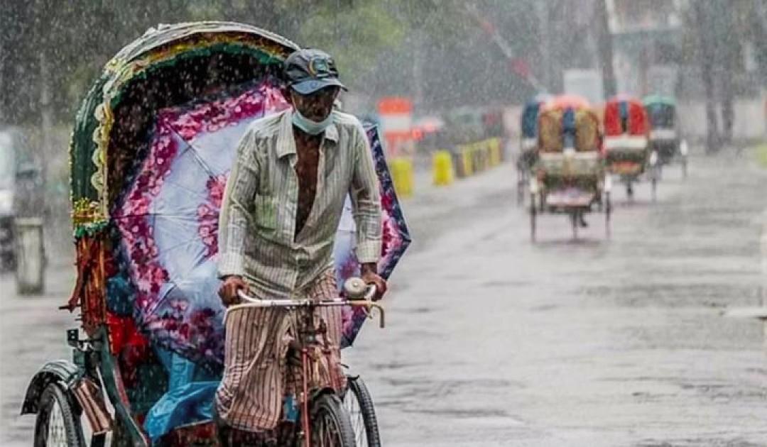 অবশেষে ঢাকায় স্বস্তির বৃষ্টি