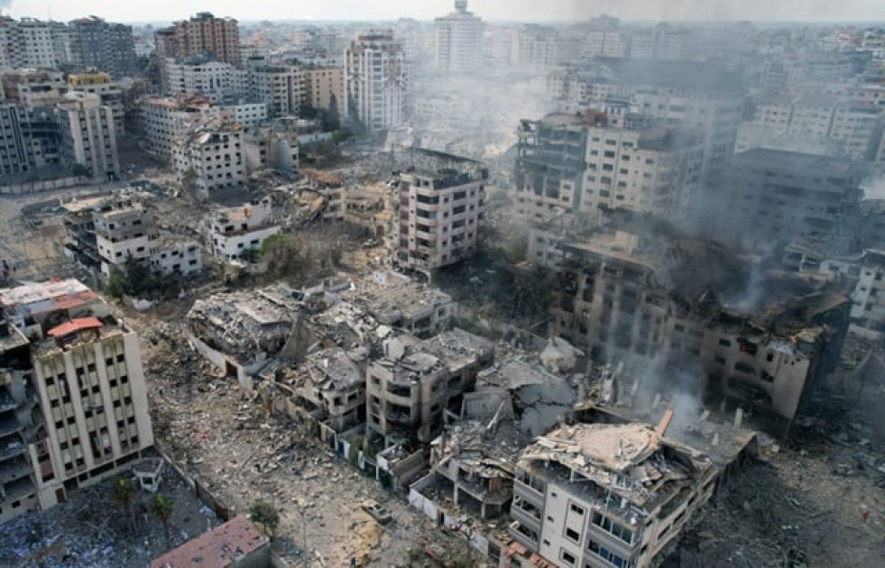 বসবাসের অযোগ্য গাজা,ধংসস্তুপ পরিনত গাজার ৮০ শতাংশ বাড়ি